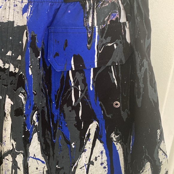 Amiri Swim Trunk - Picture 7 of 8